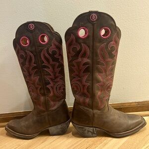 Size 9B Tony Lama Women’s Cowboy Boots